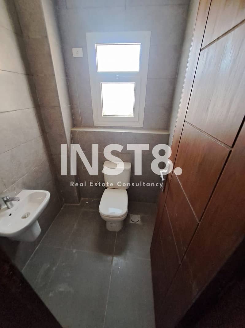 4 68f648e548025_WhatsApp-Image-2025-10-20-at-3.38. 00-PM-(1). jpeg