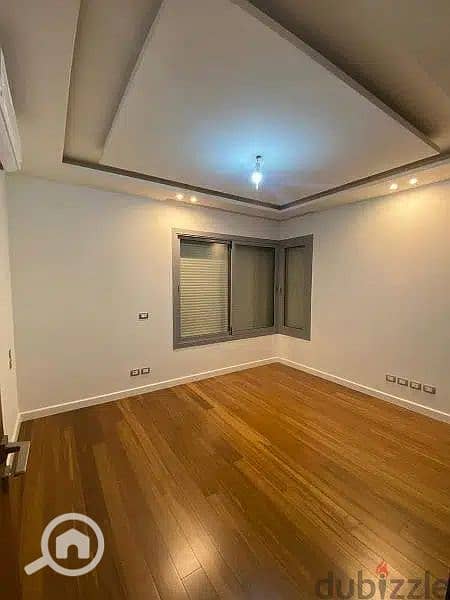 3 56878032-800x600. jpeg