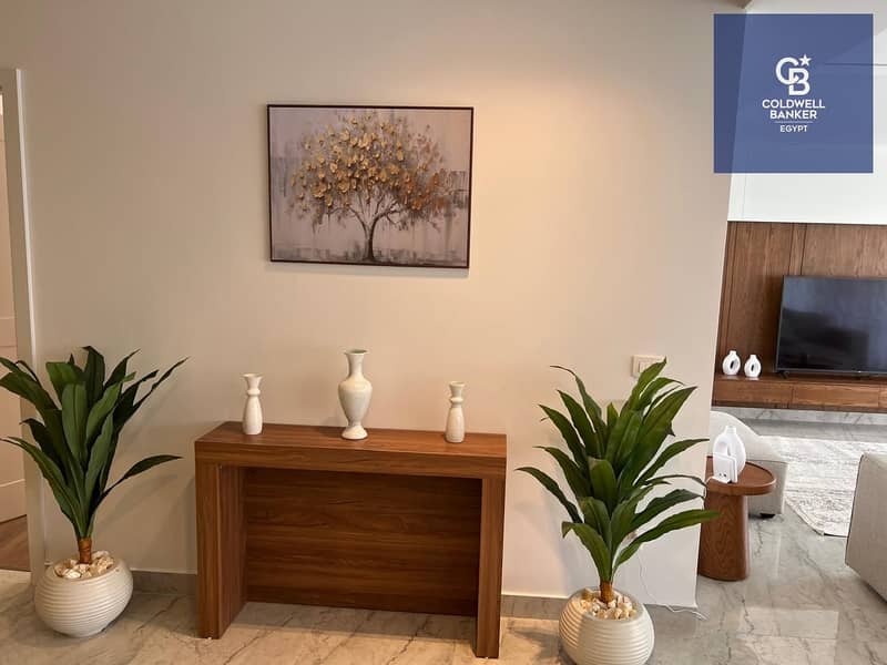 8 d4c27b4f-fe6d-4a3d-a56c-786a976fd4e2. jpeg