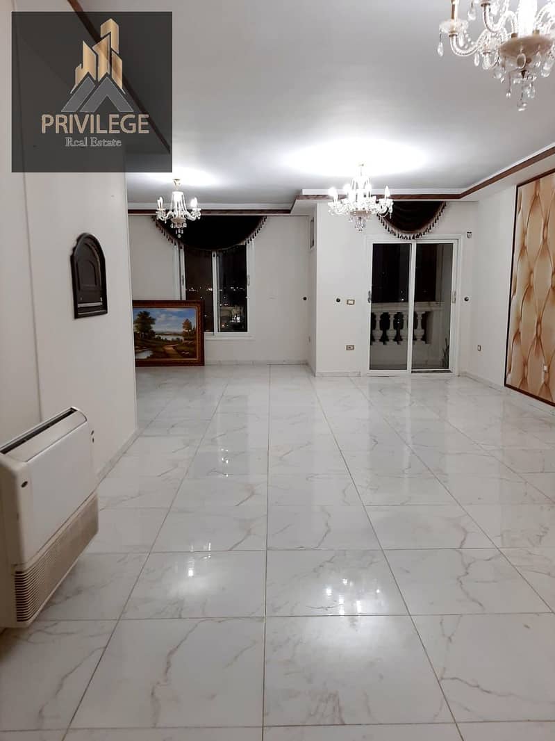 5 WhatsApp Image 2025-10-20 at 18.37. 48_ff7be8f8. jpg