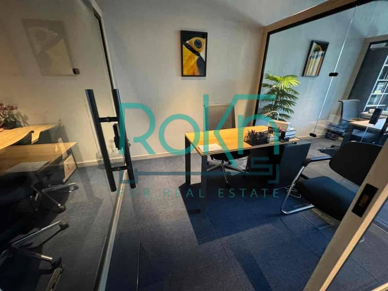 4 33cf1050-7a2d-4f31-bc57-a37c006f61f2. jpg