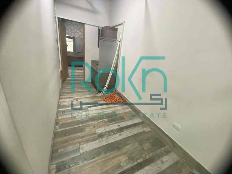 2 3c4be74e-8071-40c3-9346-c115b5fd3e4f. jpg