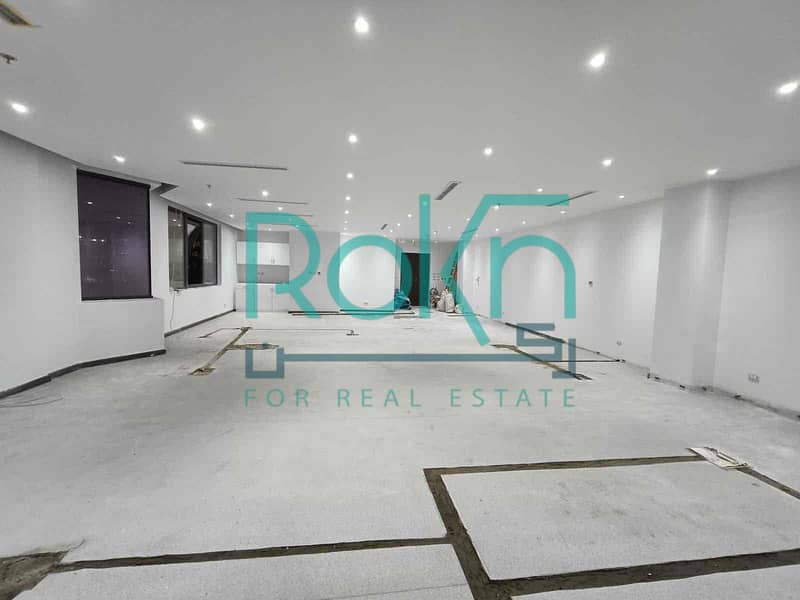 2 03a584d7-5bc2-4e88-8e7d-f9ec75c47ea7. jpg