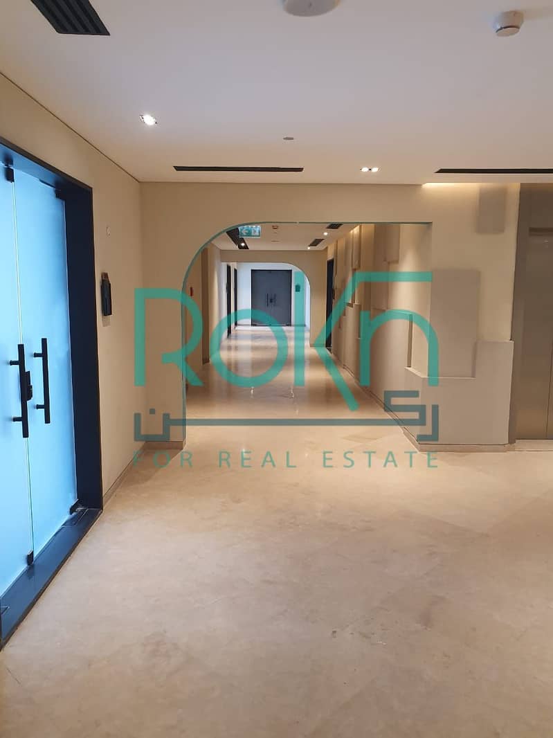 6 58c98ff2-01f8-4a20-b0a6-5aebf8002e72. jpg