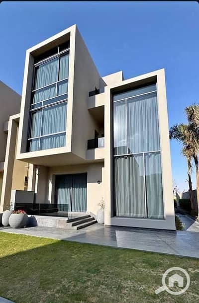 5 Bedroom Twin House for Sale in New Cairo, Cairo - 520250931_2112866492569387_1613214751605618581_n. jpg