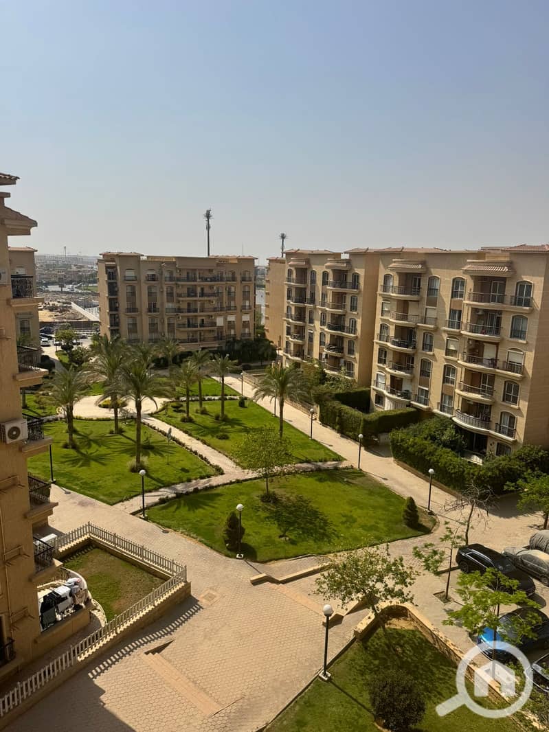 8 13dea17b-3aec-4257-85b5-bfe54660b94c. jpeg