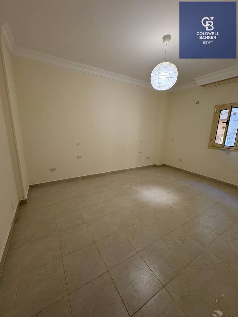 9 1e7e3b4a-7e8d-4896-b316-b37eb8dc1dc5. jpeg