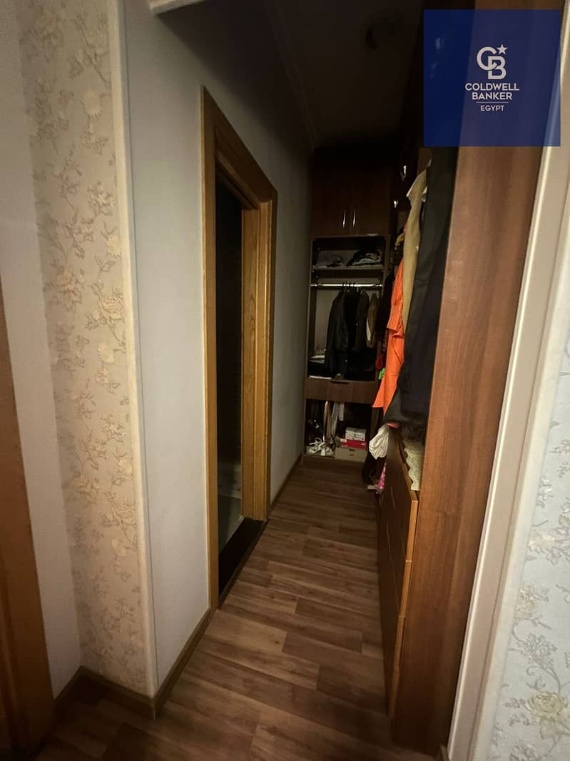 14 07a559da-a661-4222-b7c8-ef3ea667853a. jpeg