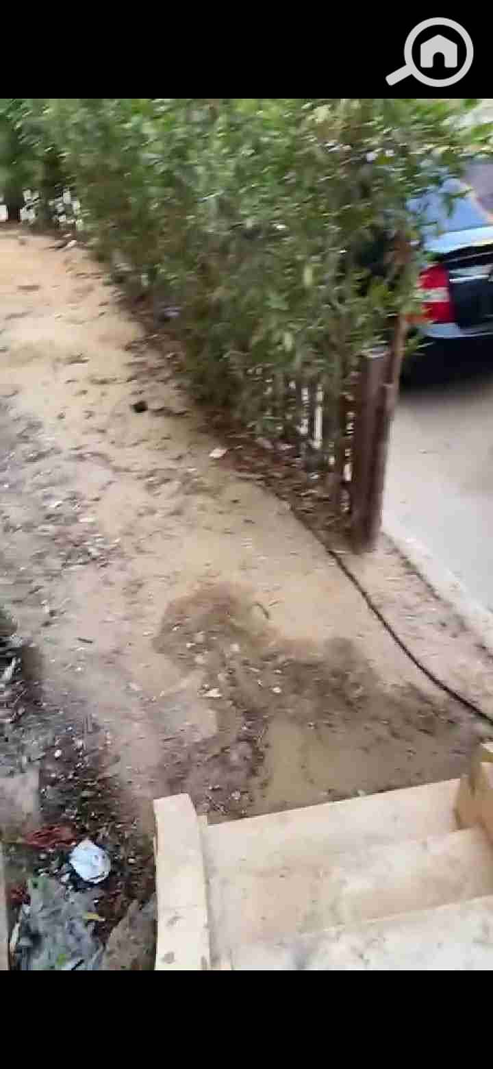 11 Screenshot_20251020_173933_com. whatsapp. jpg