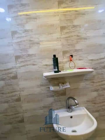 27 WhatsApp Video 2025-09-06 at 21.27. 34_e3aa9186. mp4_20251020_204451.763. jpg