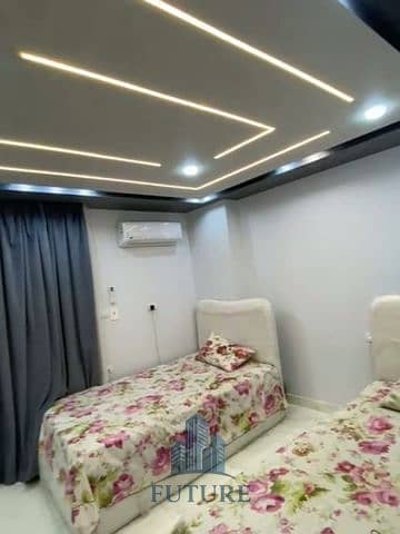 30 WhatsApp Video 2025-09-06 at 21.27. 34_e3aa9186. mp4_20251020_204511.629. jpg
