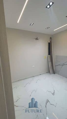 23 WhatsApp Video 2025-09-06 at 21.32. 10_7a0f8d90. mp4_20251020_210611.658. jpg