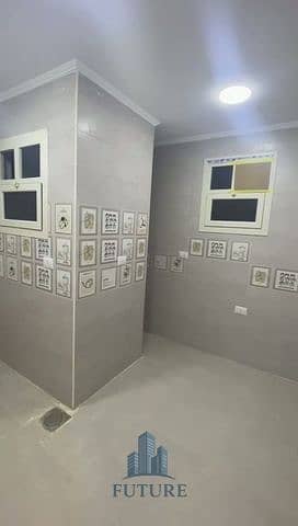 27 WhatsApp Video 2025-09-06 at 21.32. 10_7a0f8d90. mp4_20251020_210628.414. jpg