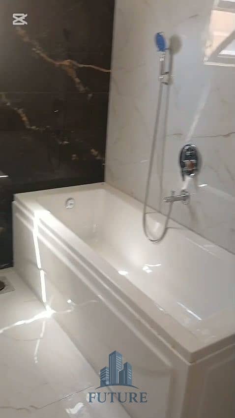 16 WhatsApp Video 2025-10-19 at 15.54. 50_4e2527c5. mp4_20251020_211924.846. jpg