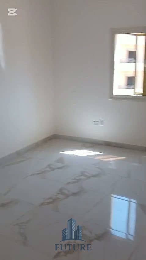 22 WhatsApp Video 2025-10-19 at 15.54. 50_4e2527c5. mp4_20251020_211956.153. jpg