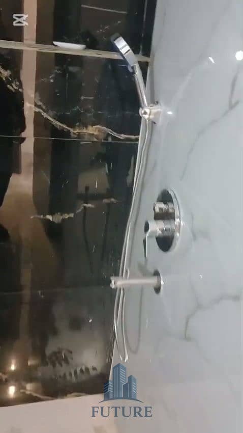 26 WhatsApp Video 2025-10-19 at 15.54. 50_4e2527c5. mp4_20251020_212006.288. jpg