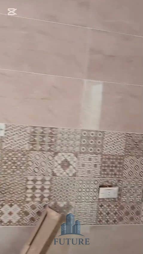 33 WhatsApp Video 2025-10-19 at 15.54. 50_4e2527c5. mp4_20251020_212037.434. jpg