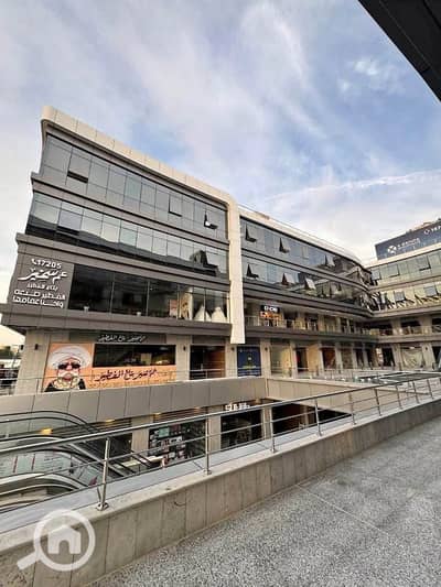 Retail for Sale in New Cairo, Cairo - 528246810_527085670462027_4416526862031085439_n. jpg