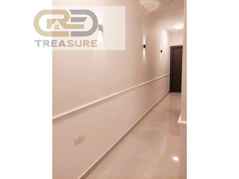 14 WhatsApp Image 2025-10-20 at 3.17. 01 PM (1). jpg