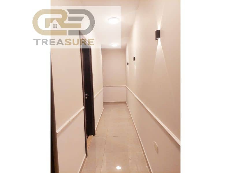 16 WhatsApp Image 2025-10-20 at 3.17. 01 PM. jpg