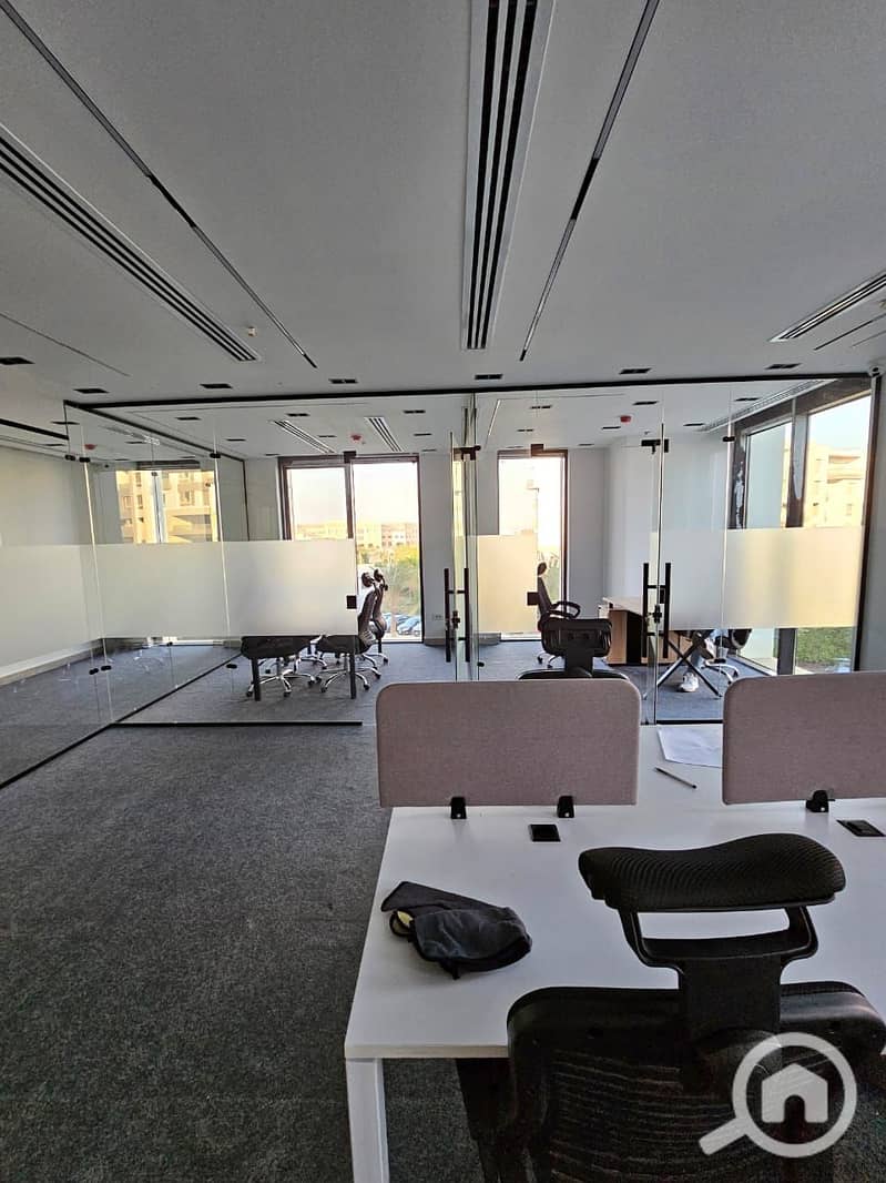 19 WhatsApp Image 2025-10-17 at 5.54. 26 PM. jpeg