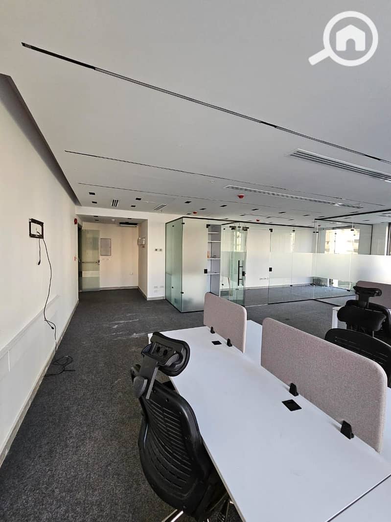 26 WhatsApp Image 2025-10-17 at 5.54. 21 PM. jpeg