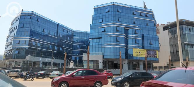 Retail for Sale in New Cairo, Cairo - 0ad5c792-aeb0-4bd2-9e21-8bb8d087a033. jpg