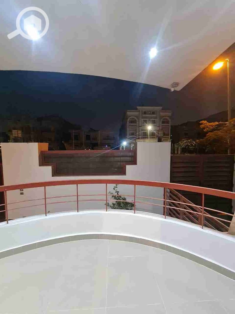 2 307. jpg