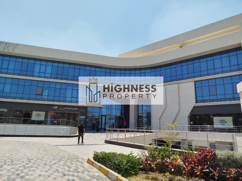 3 WhatsApp Image 2025-10-19 at 6.06. 08 PM. jpeg