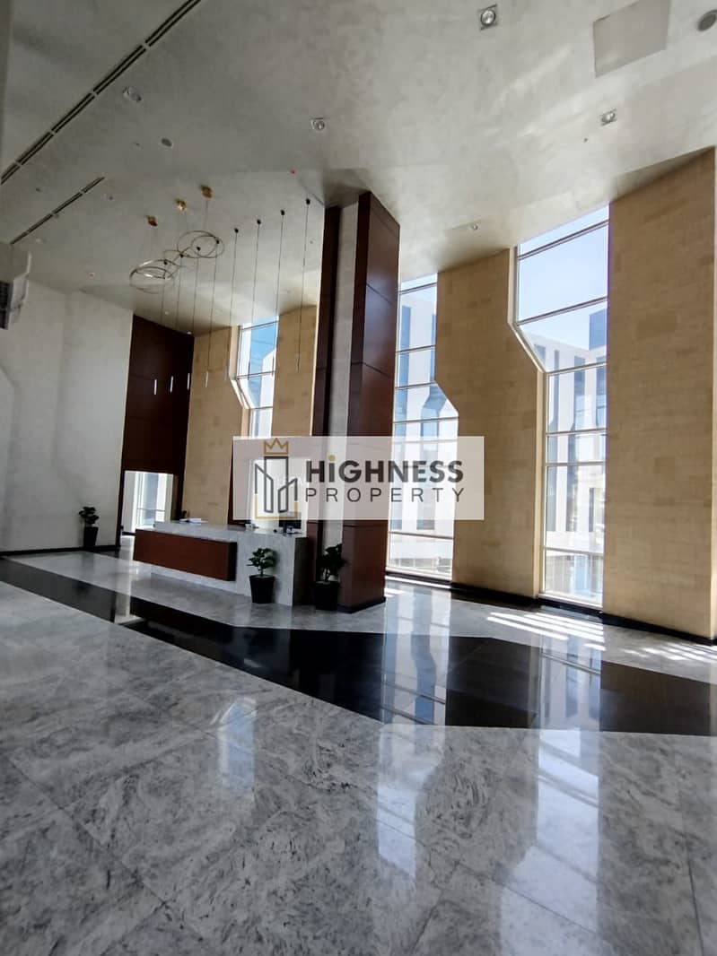 5 WhatsApp Image 2025-10-19 at 6.06. 10 PM (1). jpeg