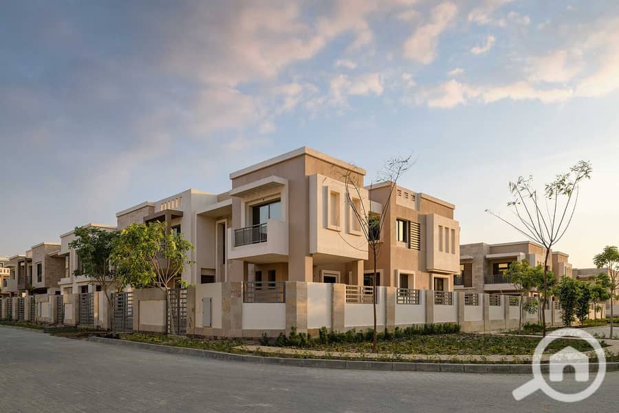8 villas-in-taj-city-for-sale. jpg