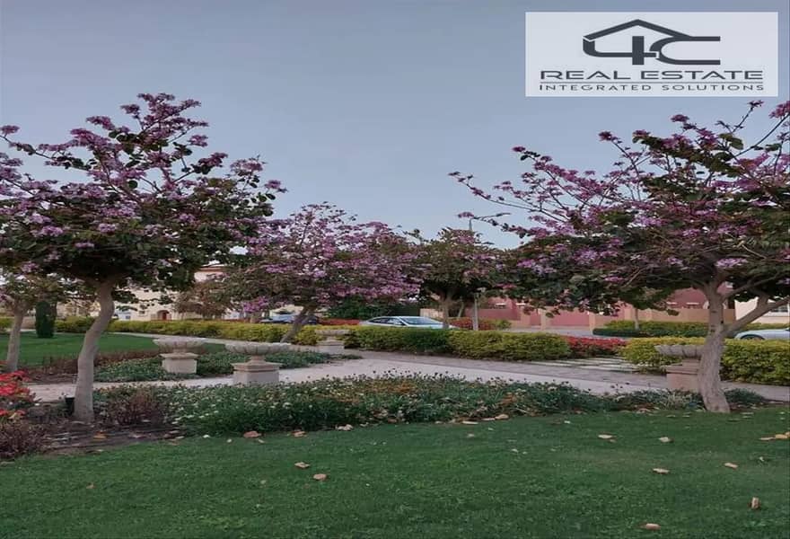 8 5812542-abc04o. png