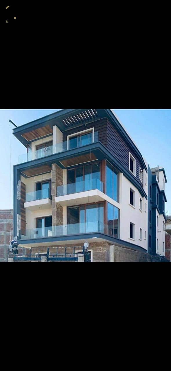 10 WhatsApp Image 2025-10-20 at 12.57. 44_deca9c3e. jpg