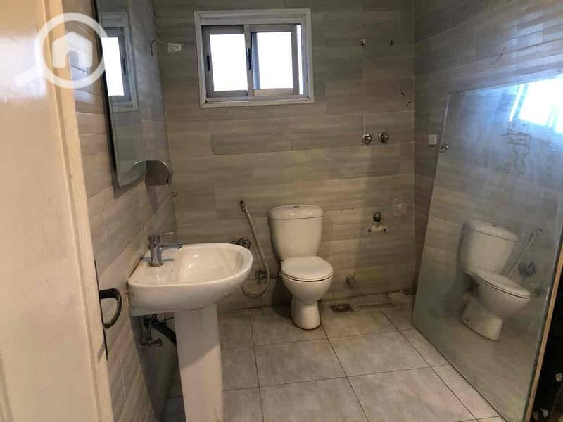 2 f23d264e-a304-486d-bb6a-2814ca2ce47b. jpg