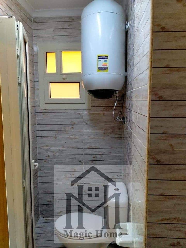 4 WhatsApp Image 2025-10-20 at 14.57. 38_9fdaeafe. jpg