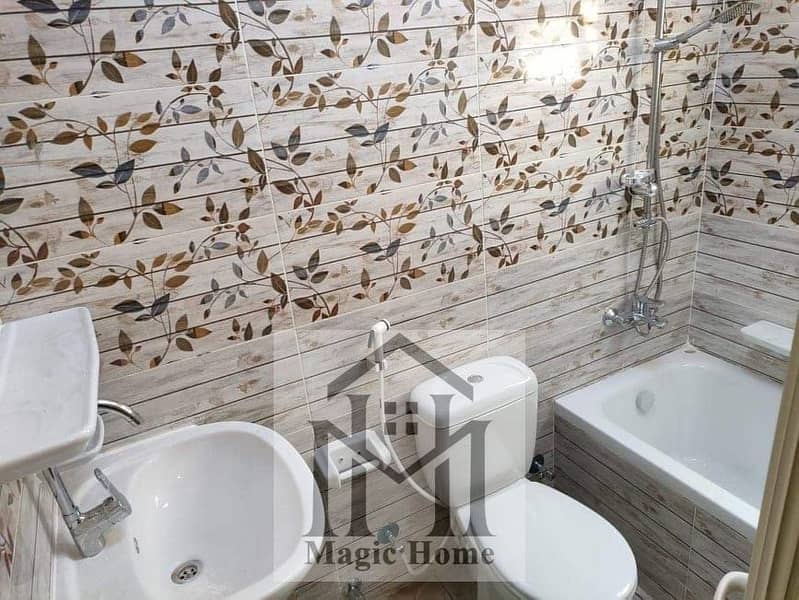 6 WhatsApp Image 2025-10-20 at 14.57. 39_a8ecc4c1. jpg