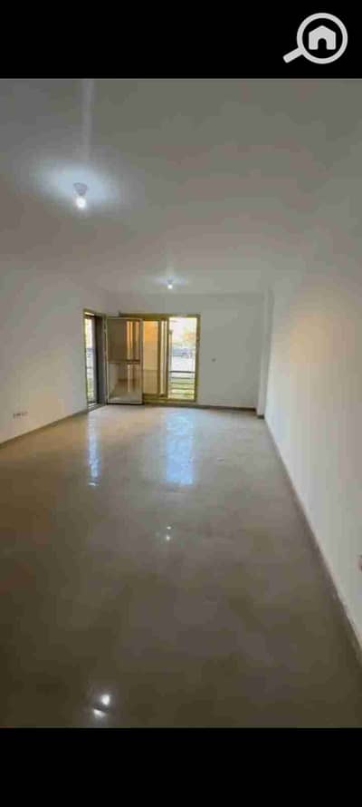 فلیٹ 3 غرف نوم للبيع في 6 أكتوبر، الجيزة - 1000153619. jpg فلیٹ 3 غرف نوم للبيع في 6 أكتوبر، الجيزة - 1000153619. jpg