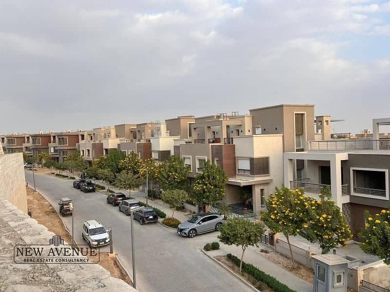 2 WhatsApp Image 2025-10-15 at 8.36. 18 PM. jpg