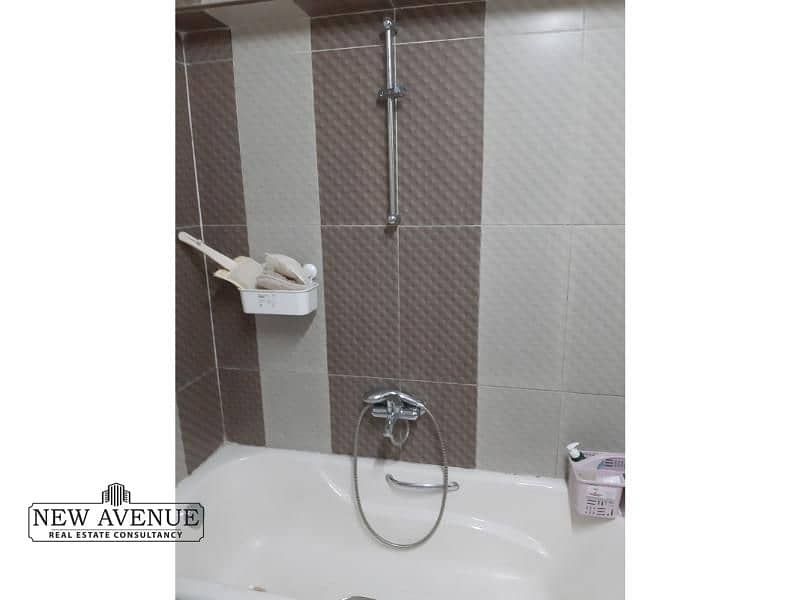 10 WhatsApp Image 2025-10-19 at 10.45. 49 PM (2). jpg