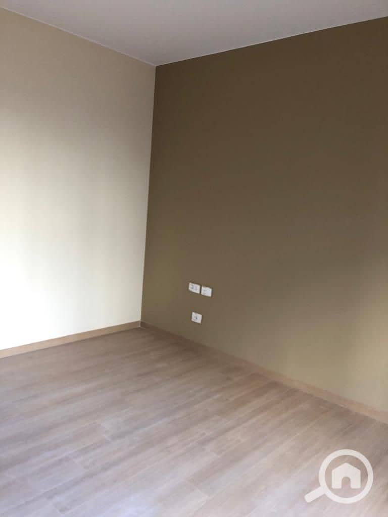 10 WhatsApp Image 2025-10-19 at 2.12. 27 PM. jpeg