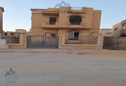 5 Bedroom Villa for Sale in Shorouk City, Cairo - WhatsApp Image 2025-10-21 at 10.47. 14 AM(1). jpeg