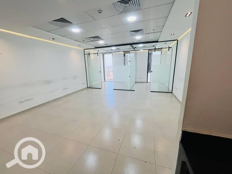 6 WhatsApp Image 2025-10-15 at 4.02. 53 PM. jpeg