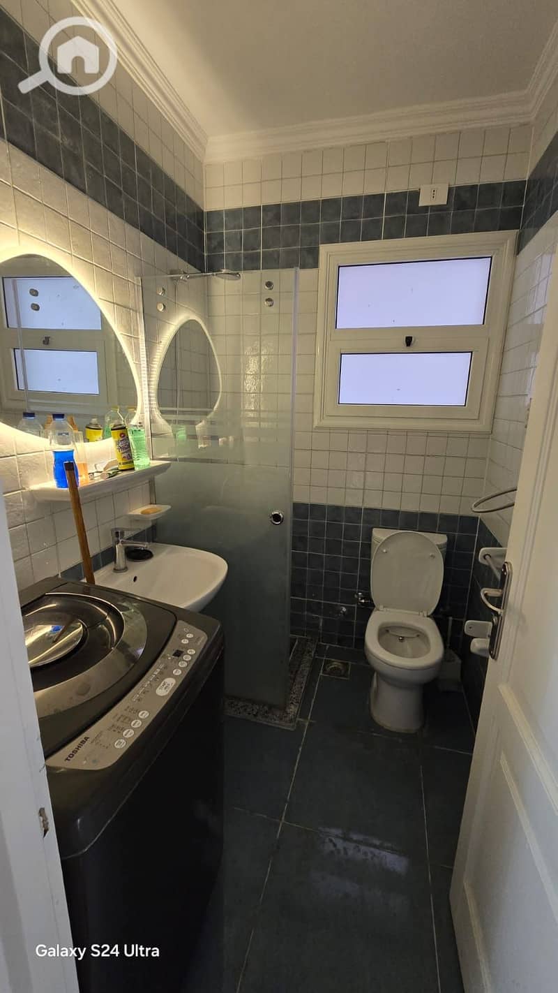 7 b146f53b-2eb4-47d7-8e1a-96d37463c747. jpeg