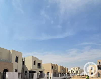 تاون هاوس 4 غرف نوم للبيع في الشيخ زايد، الجيزة - IMG-20250220-WA0466. jpg