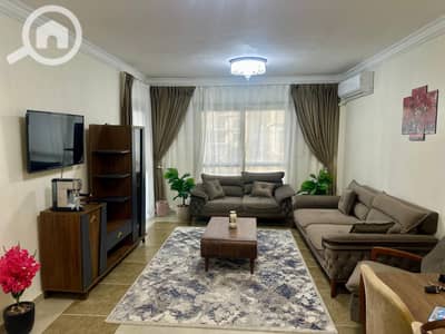 شقة 3 غرف نوم للايجار في الشيخ زايد، الجيزة - IMG-20251021-WA0030. jpg