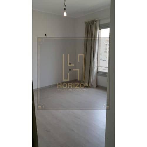 4 WhatsApp Image 2025-10-19 at 5.41. 30 PM (1). jpg