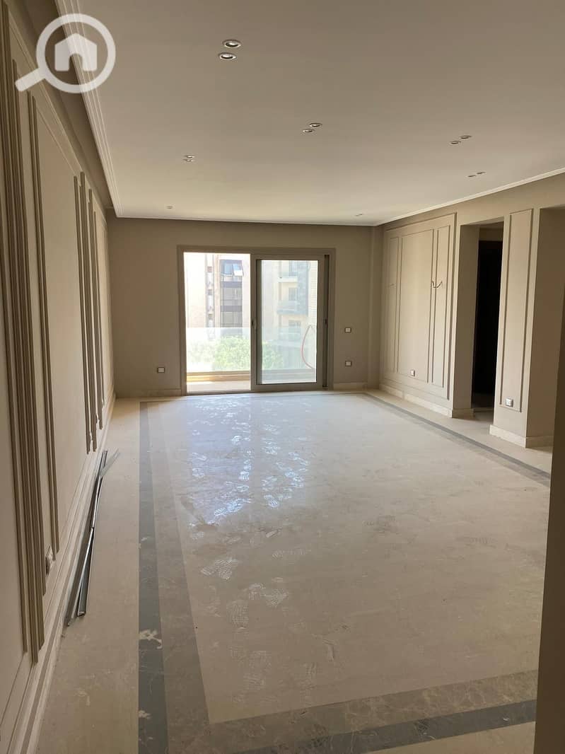 2 32496dff-188d-4dd0-b6b6-5c0d4a16f6c4. jpeg