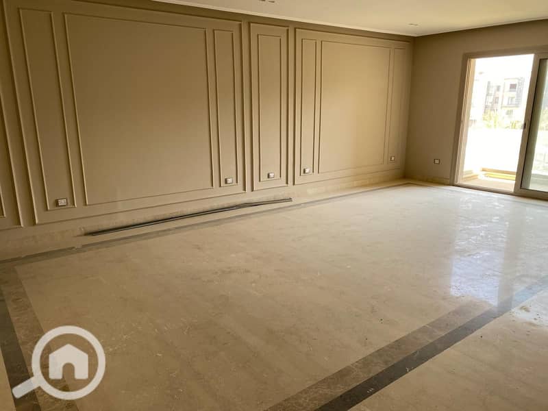 4 1c9d8028-60d5-43db-848c-aec9f8e990f9. jpeg