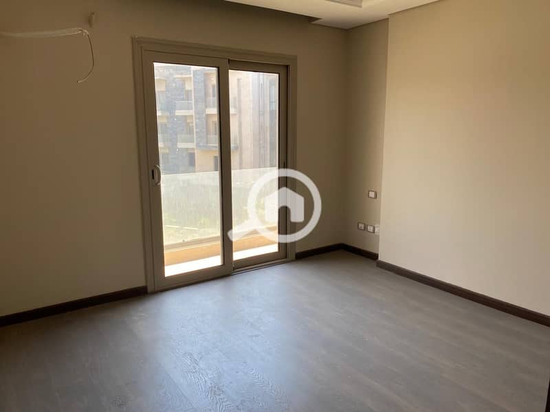 7 68189a10-ab5b-448e-8820-e7771d9a9982. jpeg