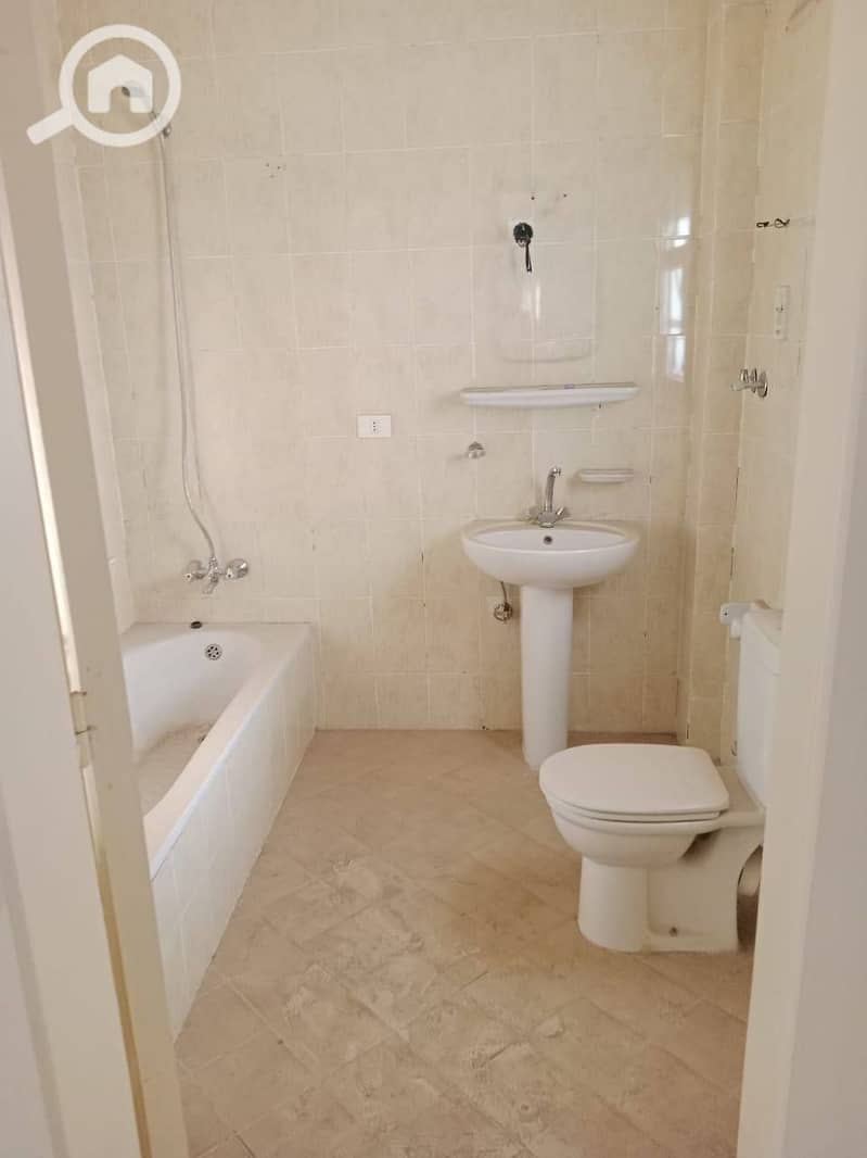 11 539936532_1488234328920544_7130292490854138003_n. jpg